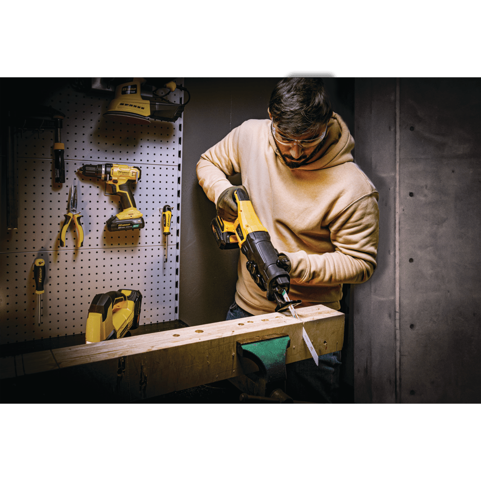 Sierra de vaivén inalámbrica CRS-BL 20V Plus