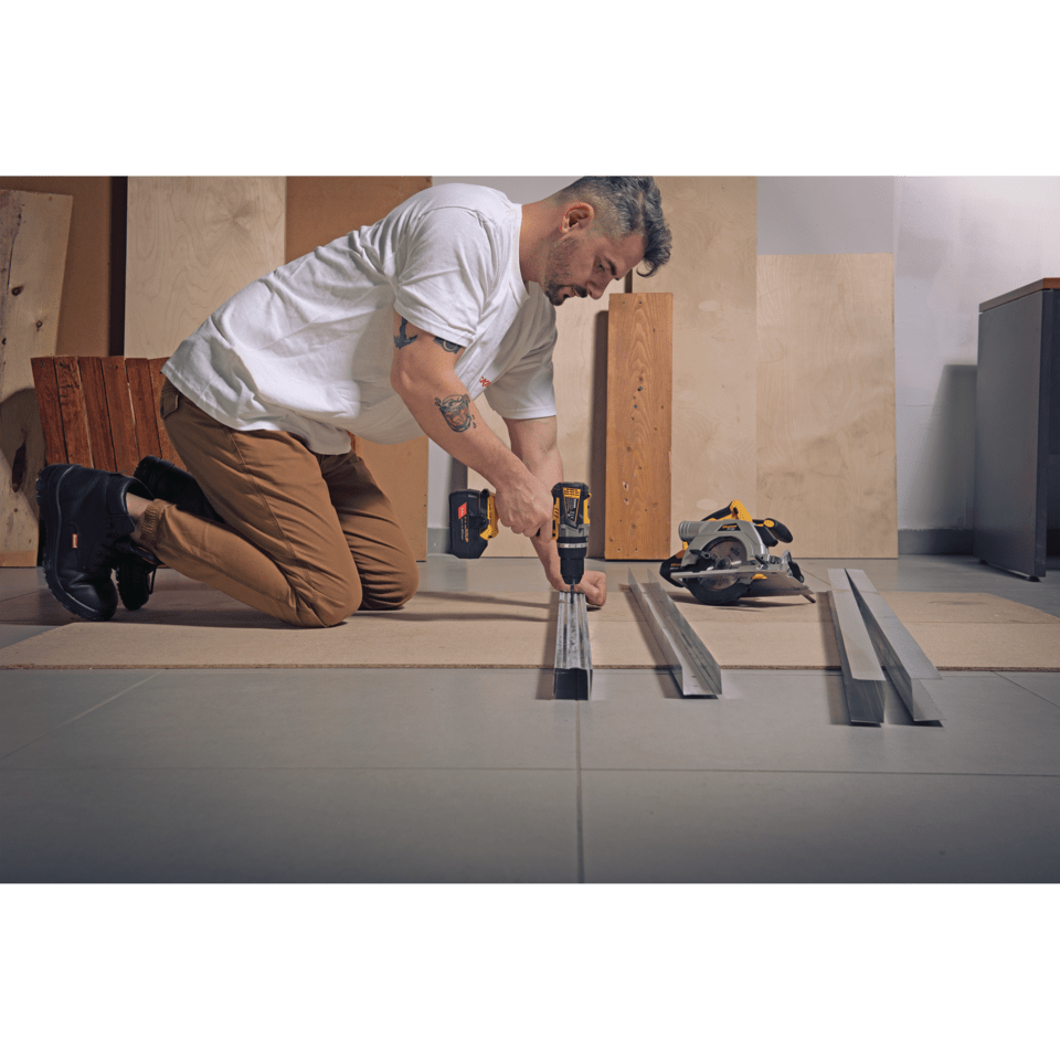 TALADRO ATORNILLADOR DE PERCUSIÓN INALÁMBRICO